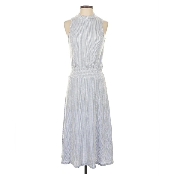 Caution To The Wind Dresses & Skirts - Caution to the Wind Women's Small Gray Ribbed Mock Neck Dress